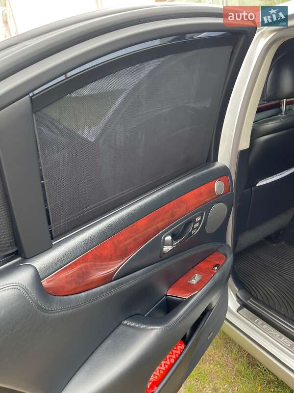 Седан Lexus LS 2007 в Киеве