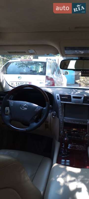 Седан Lexus LS 2007 в Черкассах