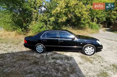Седан Lexus LS 2003 в 