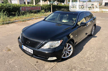 Седан Lexus LS 2006 в Переяславе