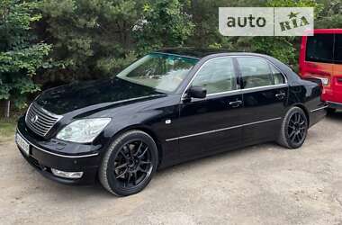 Седан Lexus LS 2003 в Черновцах