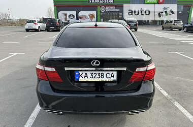 Седан Lexus LS 2008 в Києві