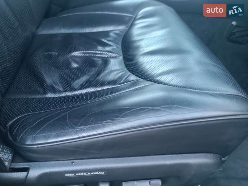 Седан Lexus LS 2004 в Кривому Розі