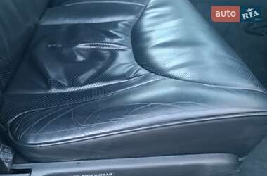 Седан Lexus LS 2004 в 