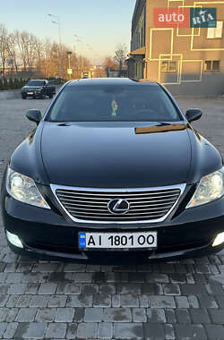 Седан Lexus LS 2008 в 