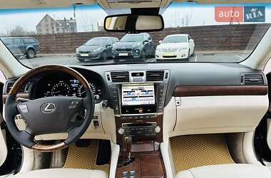 Седан Lexus LS 2011 в Києві