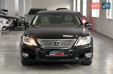 Седан Lexus LS 2011 в Полтаві