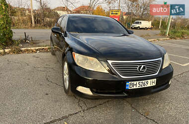 Седан Lexus LS 2008 в Доброполье