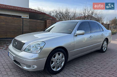 Седан Lexus LS 2003 в Чернівцях