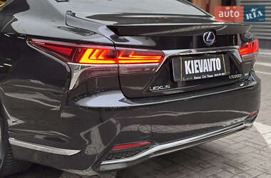 Седан Lexus LS 2018 в Киеве