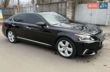 Седан Lexus LS 2014 в Киеве