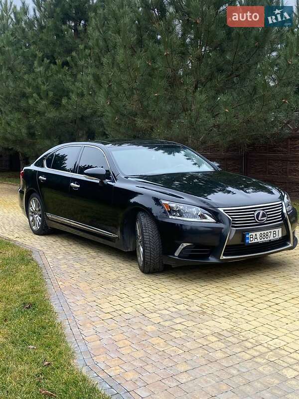 Седан Lexus LS 2013 в Киеве