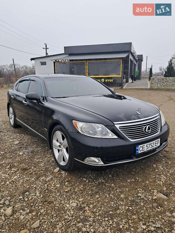 Седан Lexus LS 2007 в Черновцах