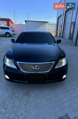 Седан Lexus LS 2007 в 