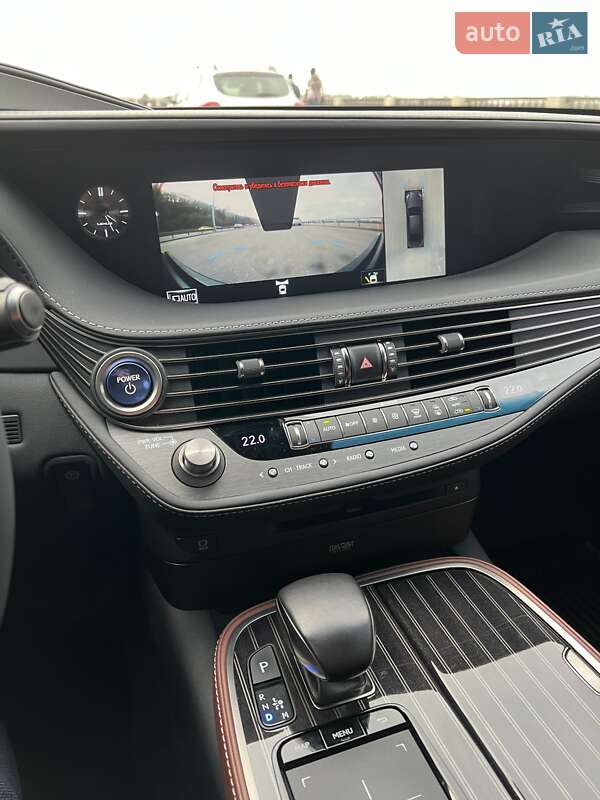 Седан Lexus LS 2017 в Киеве