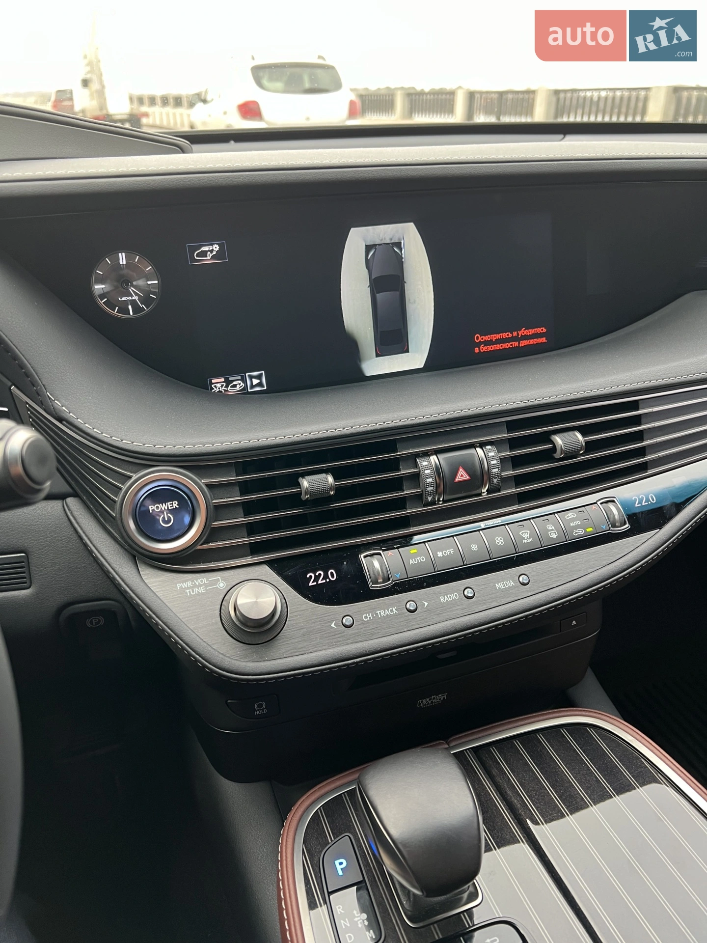 2017 Lexus LS - мініатюра 18