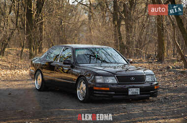 Седан Lexus LS 1996 в Киеве