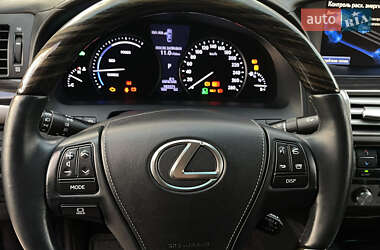 Седан Lexus LS 2013 в 