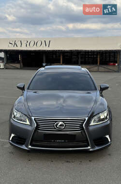 Седан Lexus LS 2014 в 