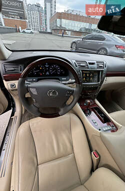 Седан Lexus LS 2007 в Києві