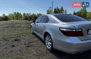 Седан Lexus LS 2007 в 