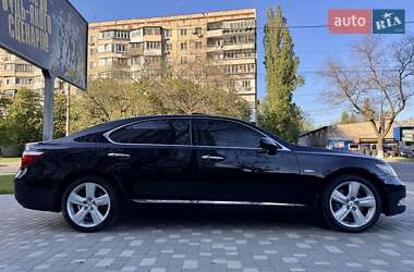 Седан Lexus LS 2007 в 