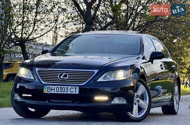 Седан Lexus LS 2007 в 