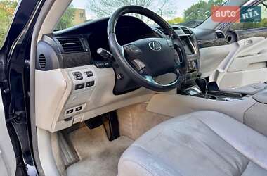 Седан Lexus LS 2007 в 