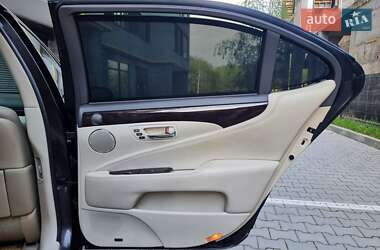 Седан Lexus LS 2007 в 