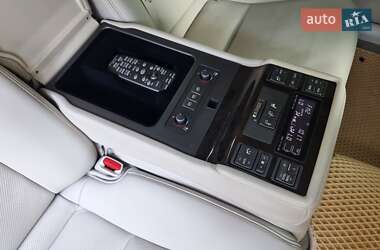 Седан Lexus LS 2007 в 
