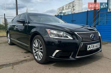 Седан Lexus LS 2014 в 
