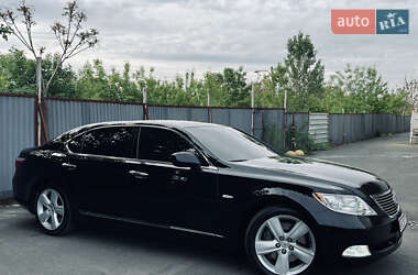 Седан Lexus LS 2007 в 
