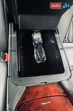 Седан Lexus LS 2007 в 