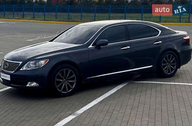 Седан Lexus LS 2008 в 