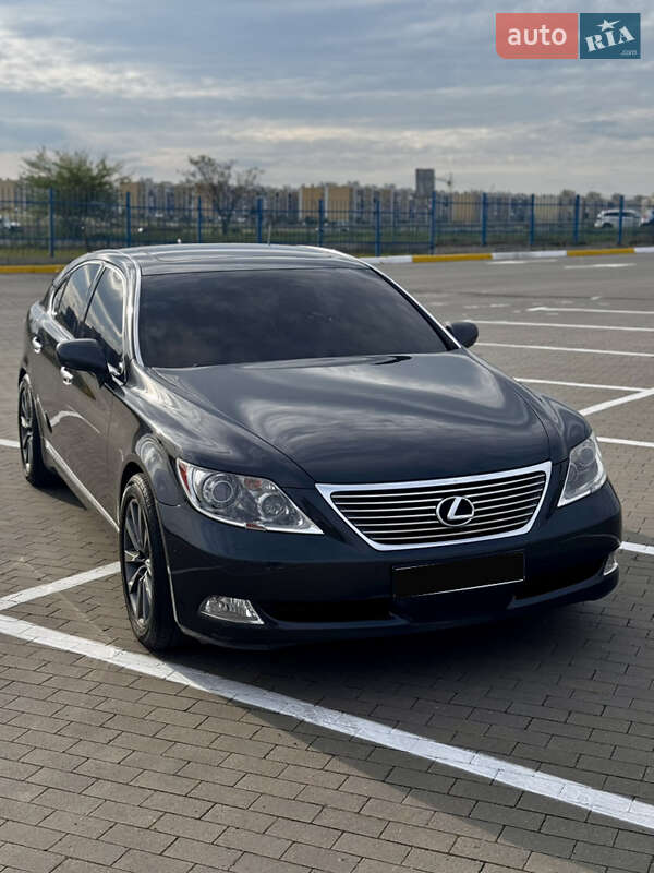 Lexus LS 2008