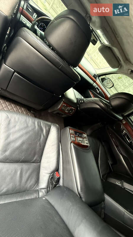 Седан Lexus LS 2007 в Киеве