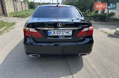 Седан Lexus LS 2010 в 