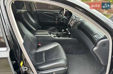 Седан Lexus LS 2010 в 