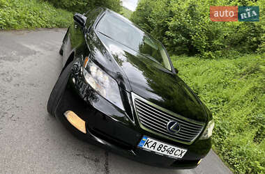 Седан Lexus LS 2008 в 