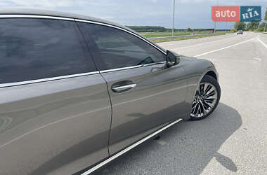 Седан Lexus LS 2019 в Киеве