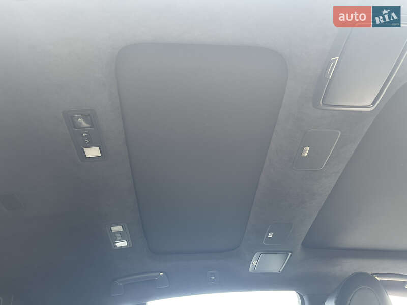 Седан Lexus LS 2019 в Киеве