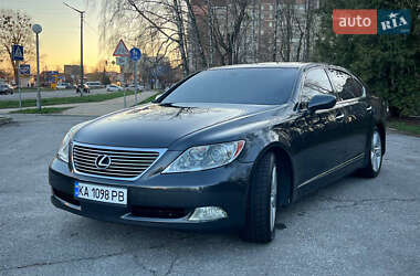 Седан Lexus LS 2007 в 