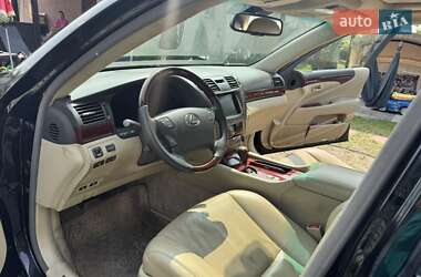 Седан Lexus LS 2007 в 