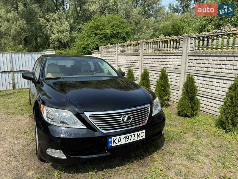 Седан Lexus LS 2007 в Києві