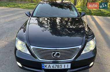 Седан Lexus LS 2008 в 
