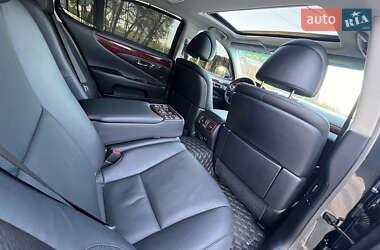 Седан Lexus LS 2008 в 