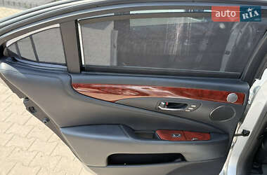 Седан Lexus LS 2007 в 