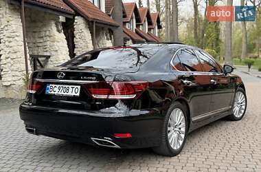 Седан Lexus LS 2013 в 