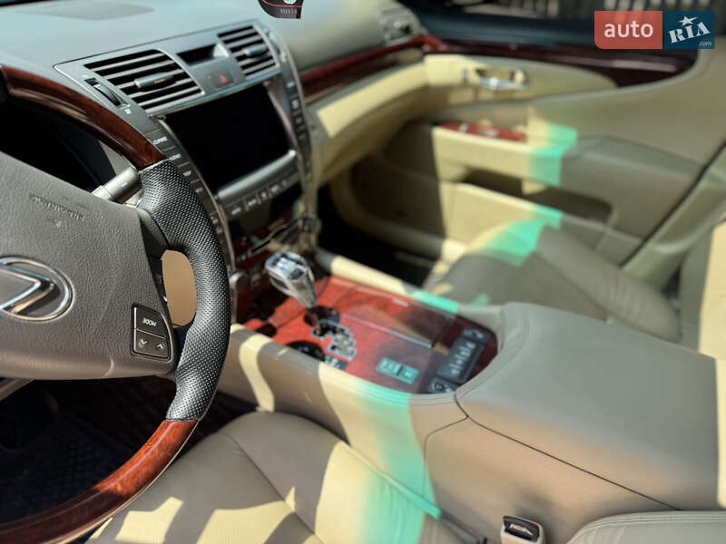 Седан Lexus LS 2007 в Ивано-Франковске фото 15 Седан Lexus LS 2007 в Ивано-Франковске