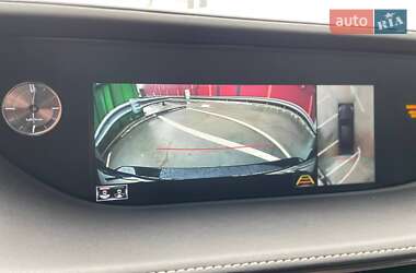 Седан Lexus LS 2018 в 
